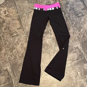 LULULEMON Y2K Low-Rise Long Flared Pink Yoga Athletic Athleisure Stretch Pants